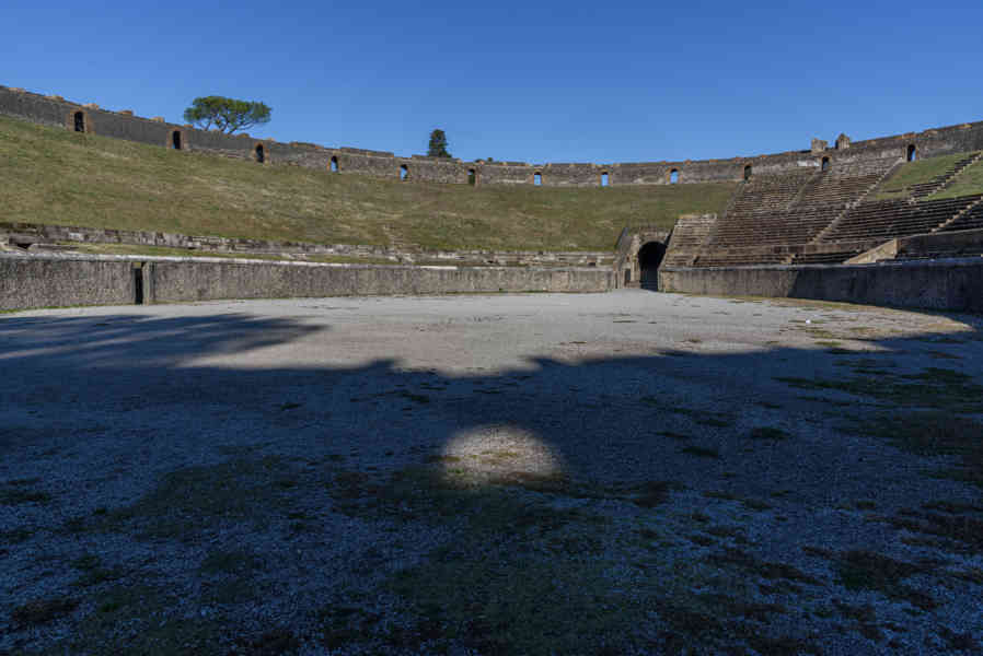 054 - Italia - Pompeya - parque arqueológico de Pompeya - Anfiteatro.jpg